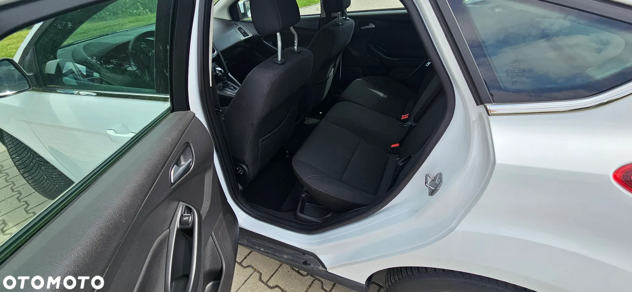 Ford Focus 1.0 EcoBoost Active - 16