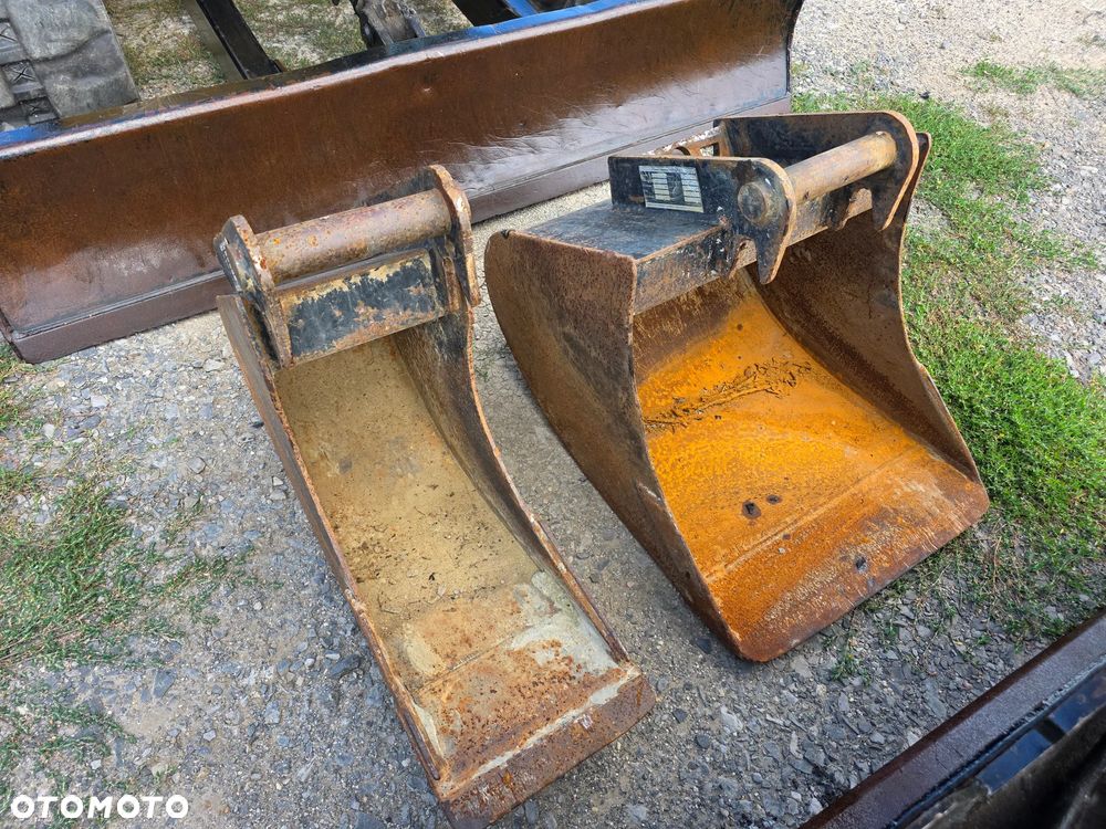 Caterpillar CAT 305 - 15