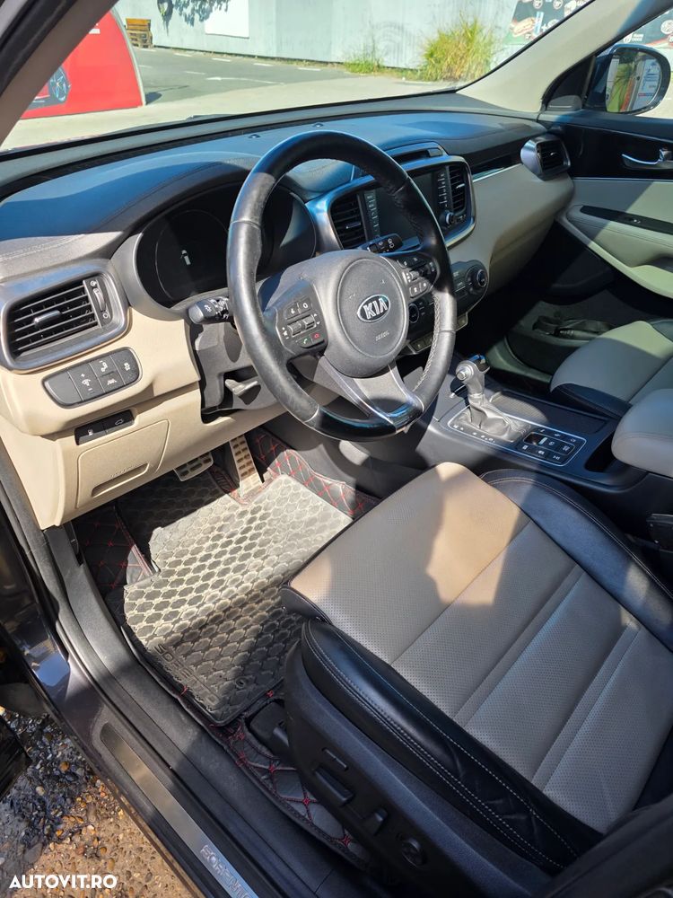 Kia Sorento 2.2 DSL 6AT 4x4 Cosmo - 19