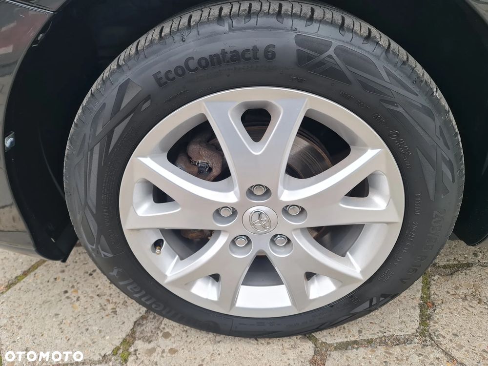 Toyota Auris 1.33 VVT-i Life - 34