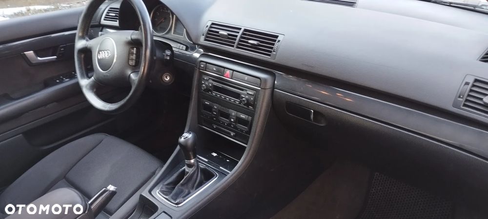 Audi A4 ver-avant-2-0 - 7