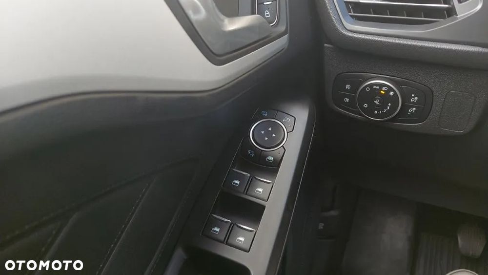 Ford Focus 1.5 EcoBlue Connected - 14