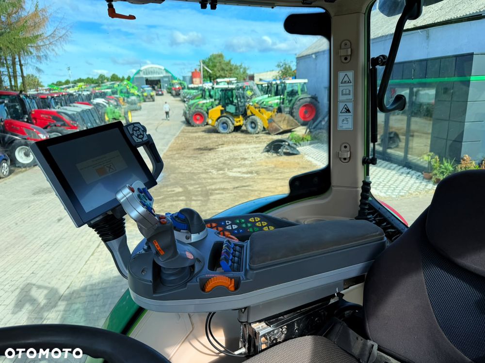 Fendt 724 Vario Profi Plus - 21