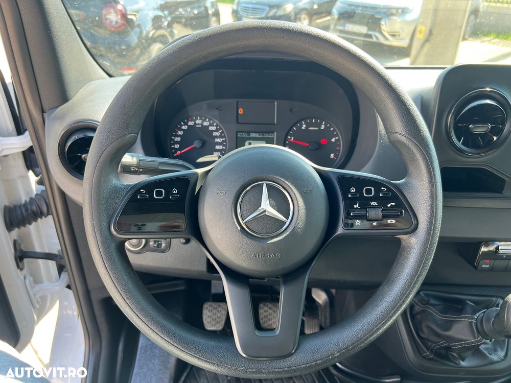 Mercedes-Benz Sprinter Standard HA BASE - 8