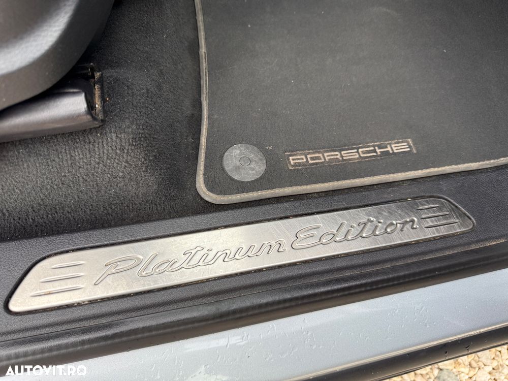 Porsche Cayenne Diesel Platinum Edition - 10
