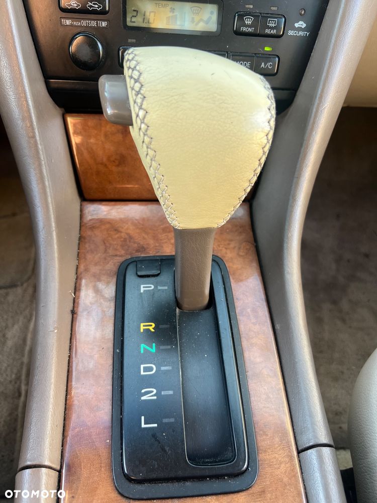 Lexus ES - 19