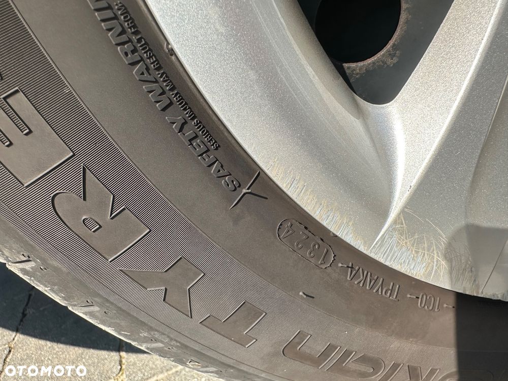Hyundai i40 1.6 GDI Comfort - 35