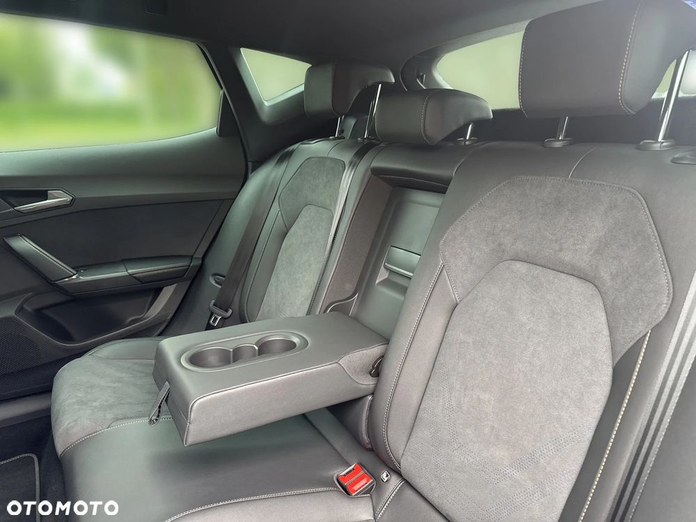 Cupra Formentor 1.5 eTSI mHEV DSG - 17