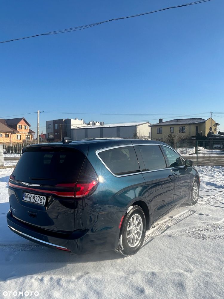 Chrysler Pacifica - 7