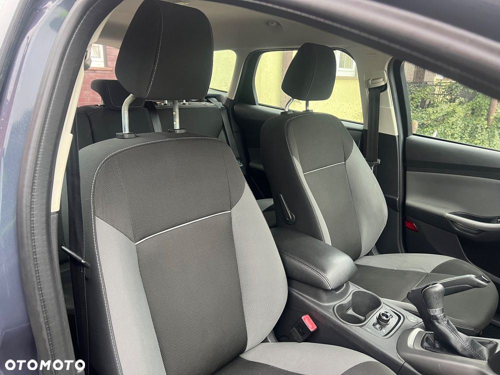 Ford Focus 1.6 SYNC Edition - 20