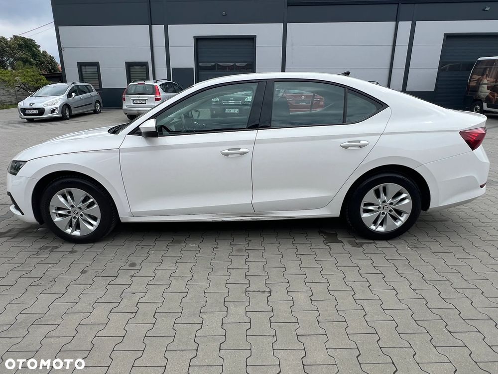Skoda Octavia 2.0 TDI DSG Ambition - 4