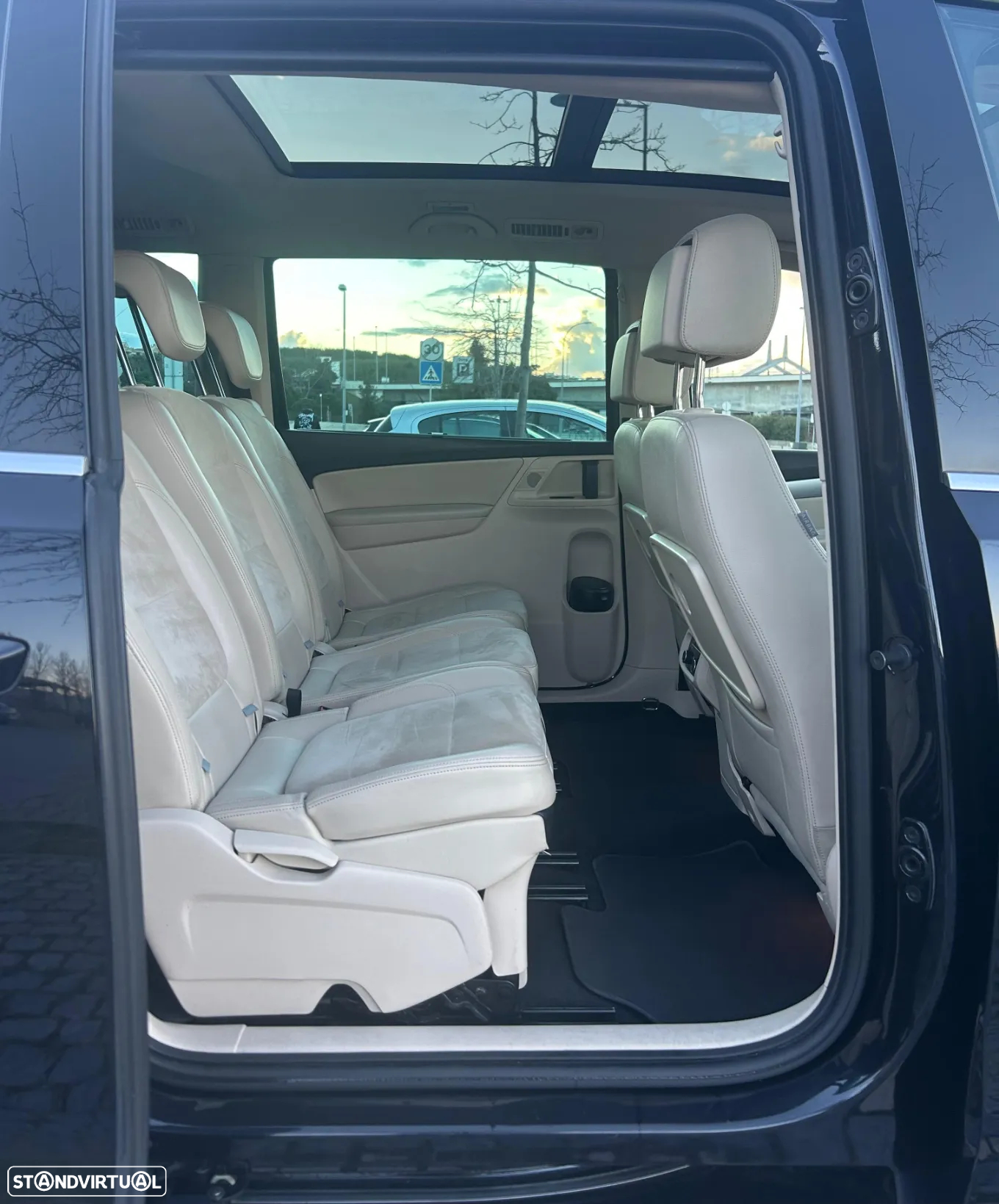 VW Sharan 2.0 TDI Highline DSG - 44