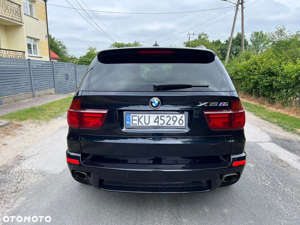 BMW X5 xDrive48i - 9