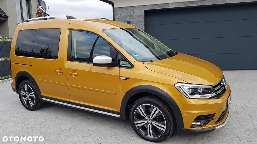 Volkswagen Caddy 2.0 TDI Alltrack DSG - 25