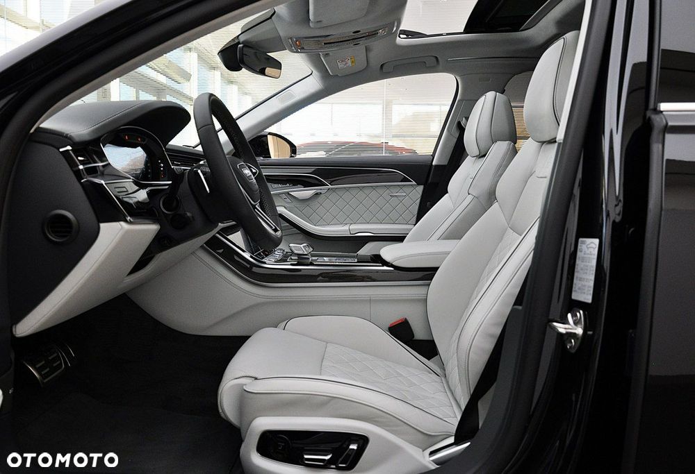 Audi A8 - 16