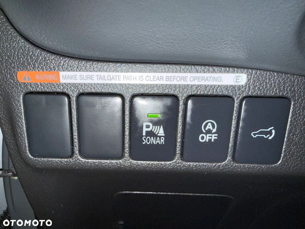 Mitsubishi Outlander 2.2 DI-D 4WD Intense - 17