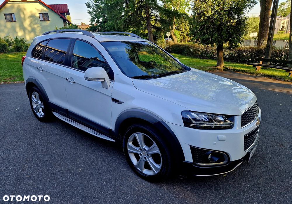 Chevrolet Captiva 2.2 D LT+ - 4