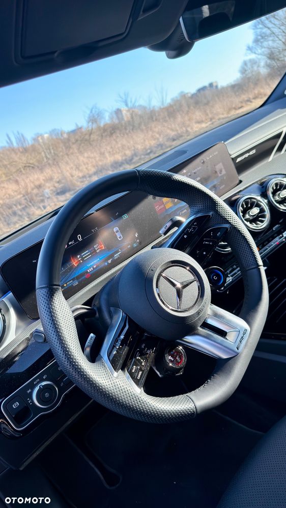 Mercedes-Benz CLA - 8