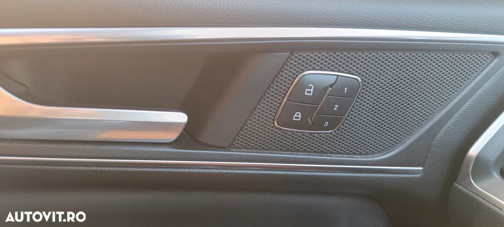 Ford S-Max 2.0 TDCi Powershift Titanium - 13