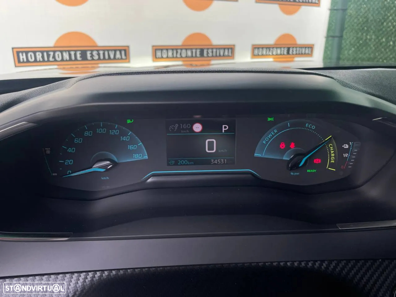 Peugeot e-2008 50 kWh SE Style - 13