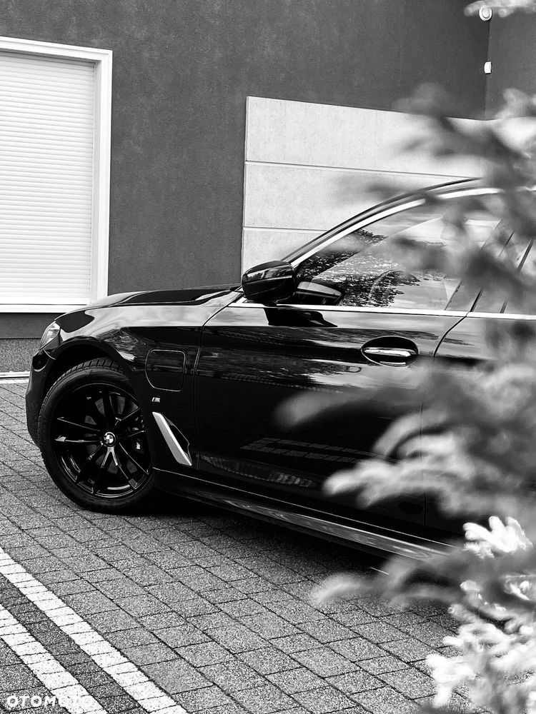 BMW Seria 5 530i GPF Sport - 9