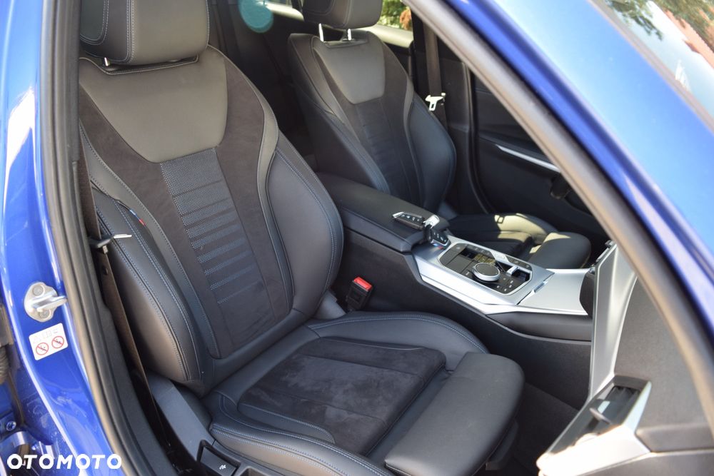 BMW Seria 3 320d xDrive M Sport sport - 19
