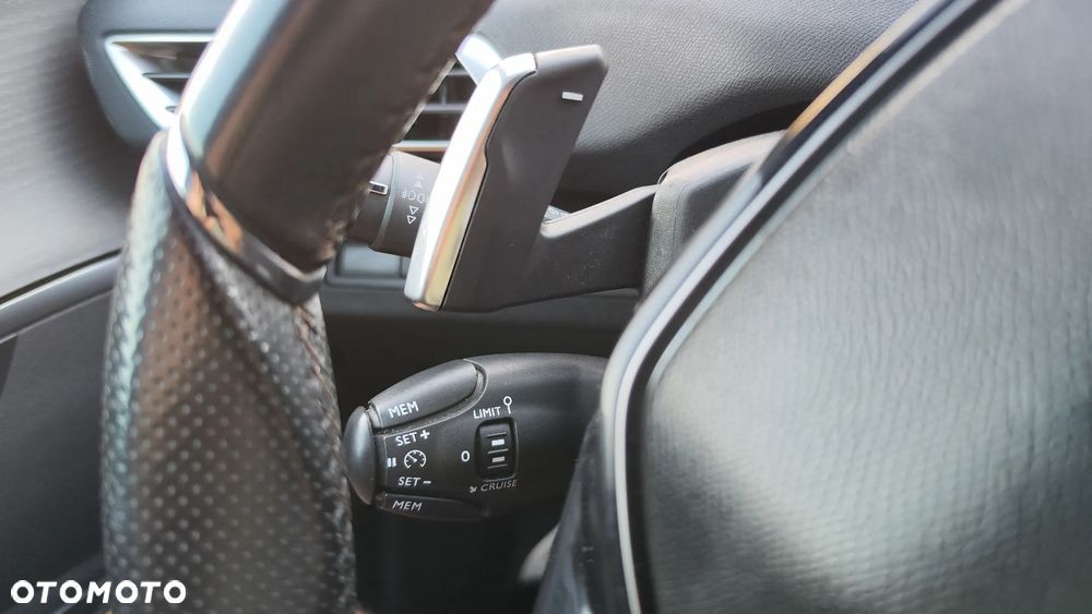 Peugeot 3008 BlueHDi 180 Stop & Start EAT6 GT - 30