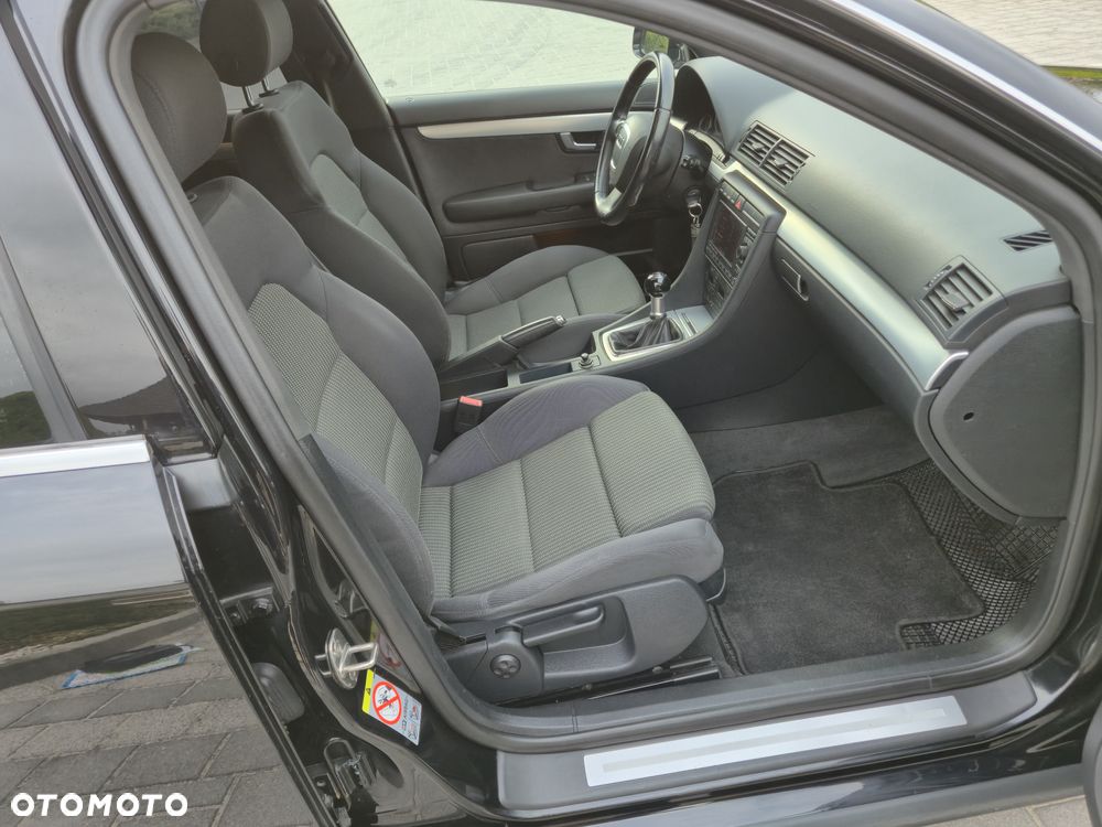 Audi A4 Avant 2.0 TDI DPF Attraction - 14