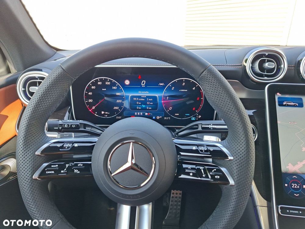 Mercedes-Benz GLC - 11
