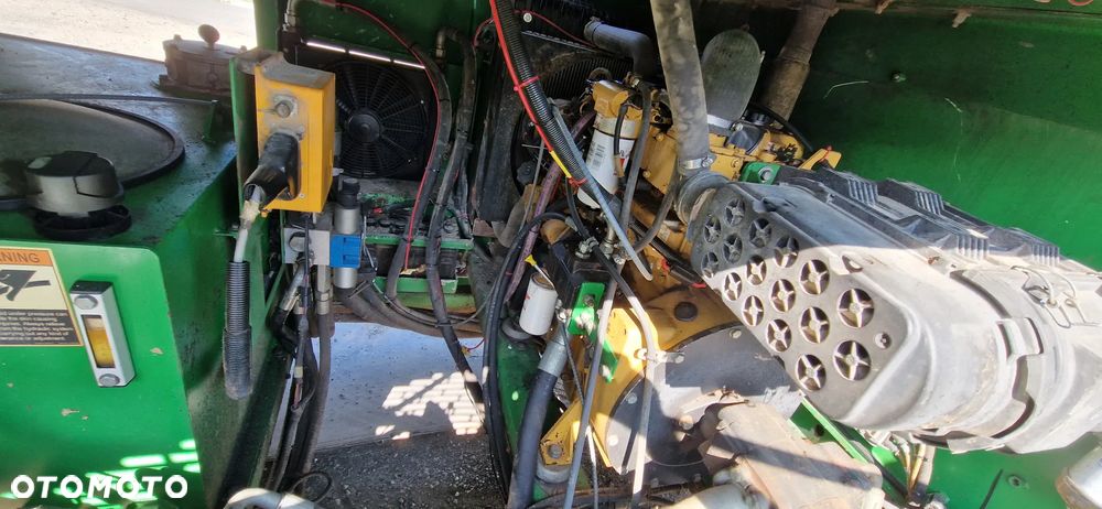 McCloskey 516 RT Trommel - 9