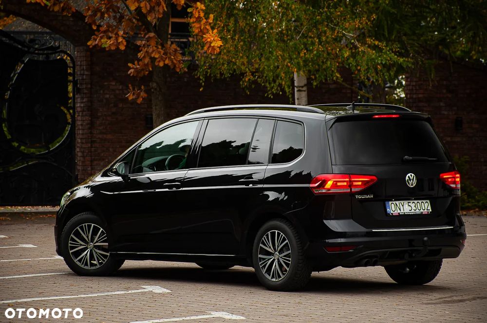 Volkswagen Touran 2.0 TDI BMT Comfortline DSG - 16