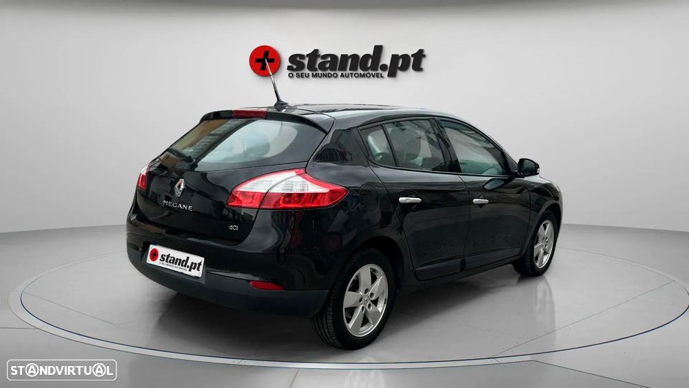 Renault Mégane 1.5 dCi Dynamique - 7