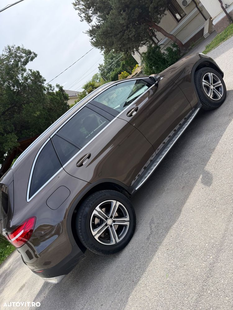 Mercedes-Benz GLC - 6