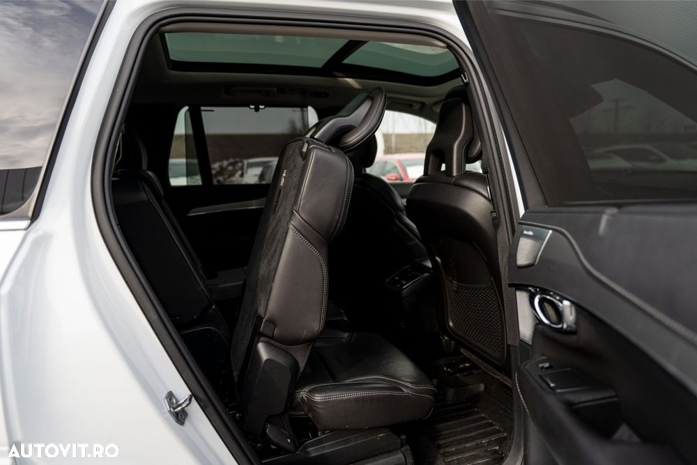 Volvo XC 90 D5 AWD Geartronic Inscription - 22
