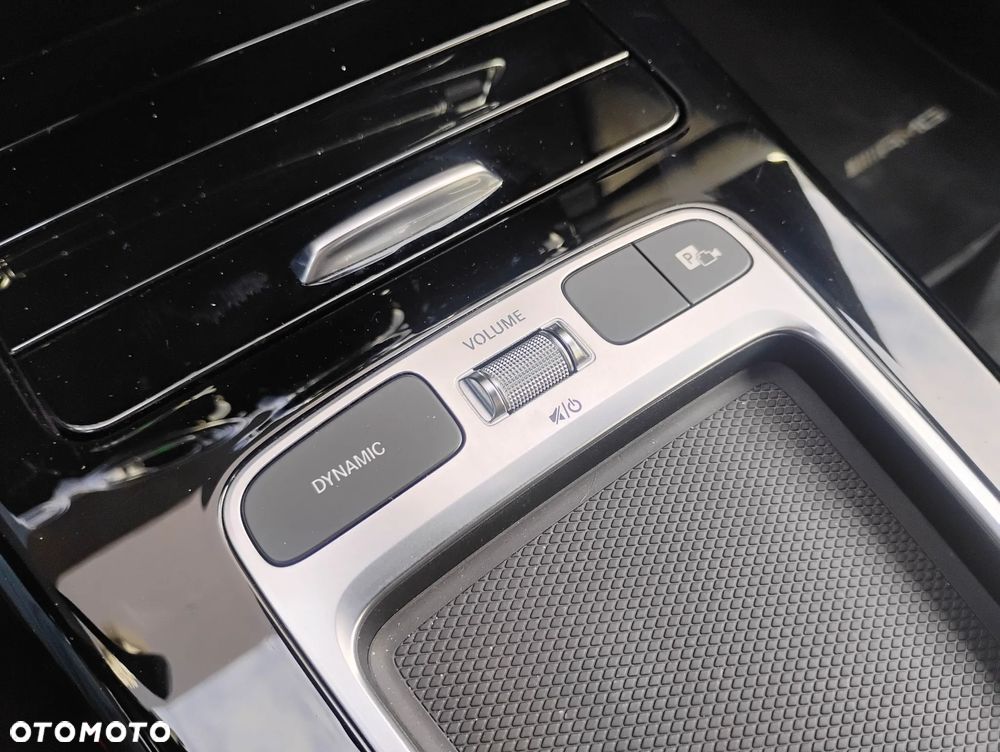 Mercedes-Benz CLA 180 mHEV AMG Line 7G-DCT - 22