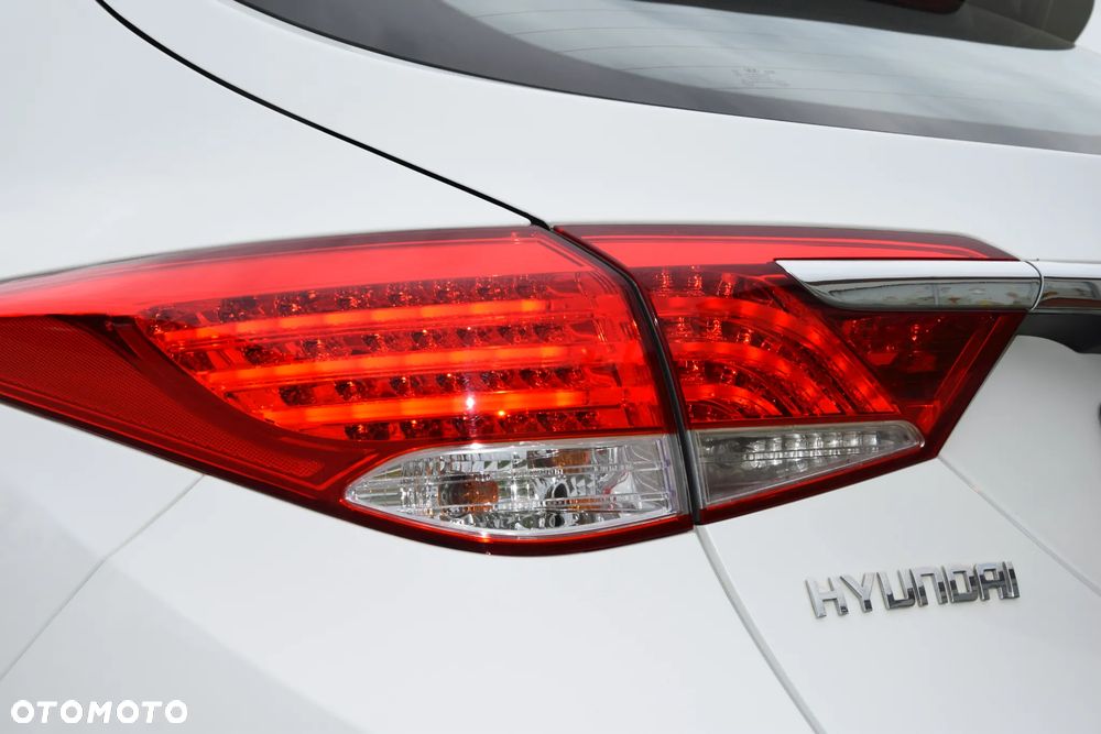 Hyundai i40 i40cw 1.6 Fifa World Cup Edition - 35