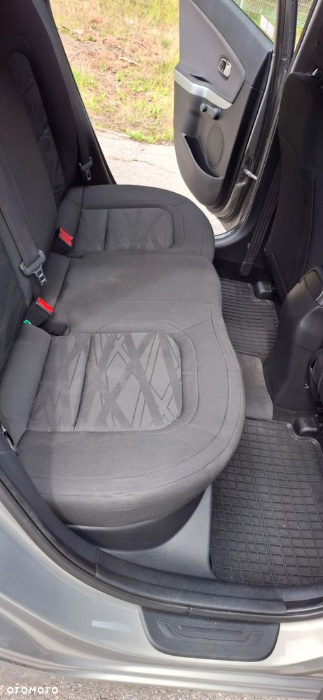 Kia Ceed 1.6 GDI M - 17