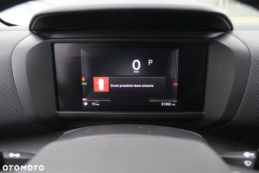 Citroën C4 1.2 mHEV Max eDCT6 - 8