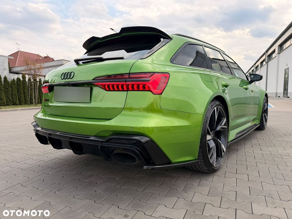 Audi RS6 Avant - 11