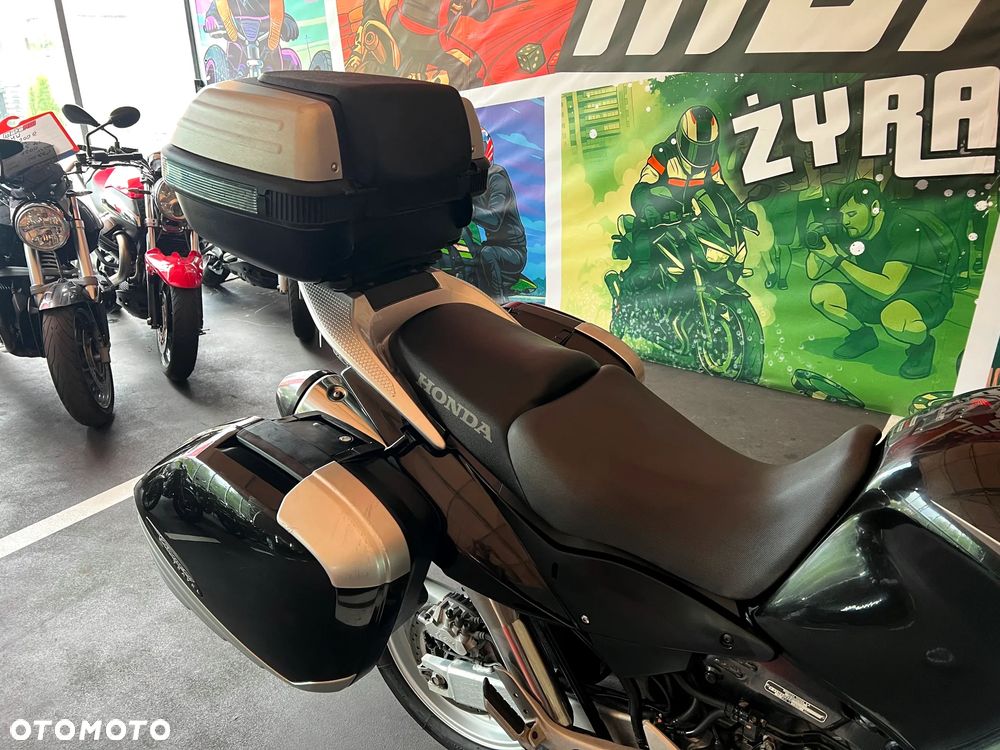 Honda XL - 8