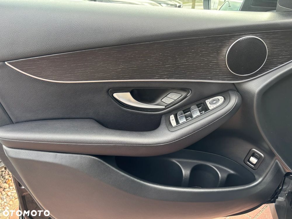 Mercedes-Benz GLC 200 d 4-Matic - 29