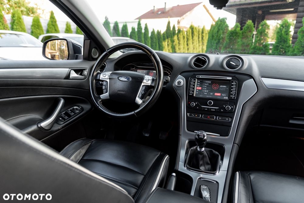 Ford Mondeo 2.0 TDCi Titanium X - 26