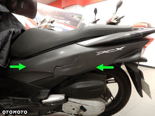 Honda PCX - 12