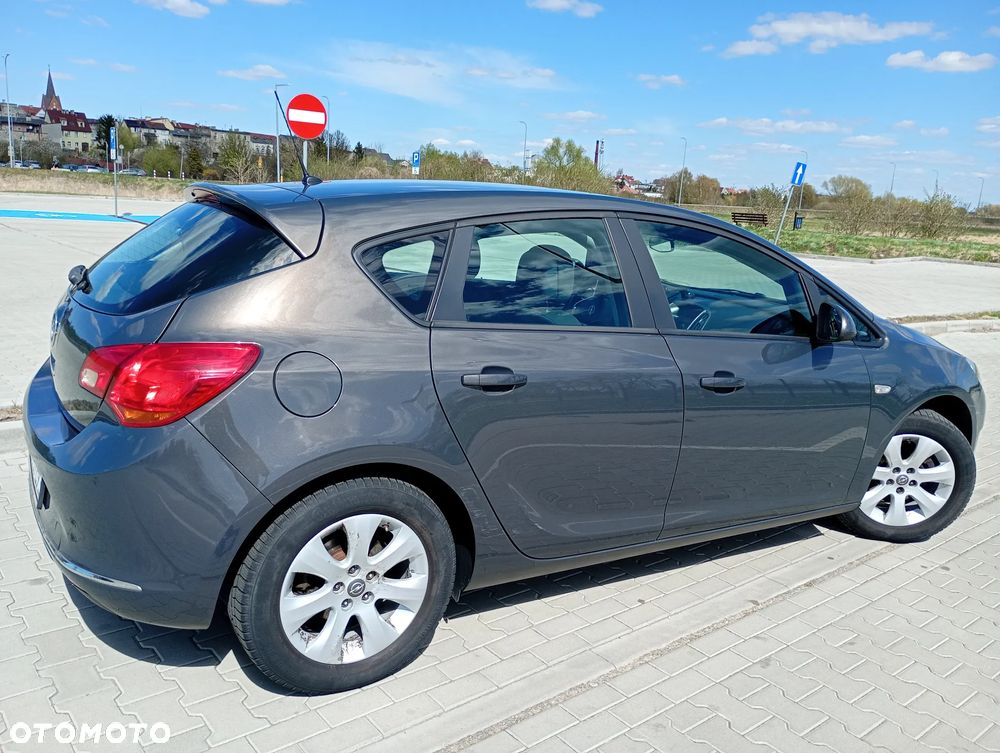 Opel Astra 1.6 Enjoy EU6 - 6