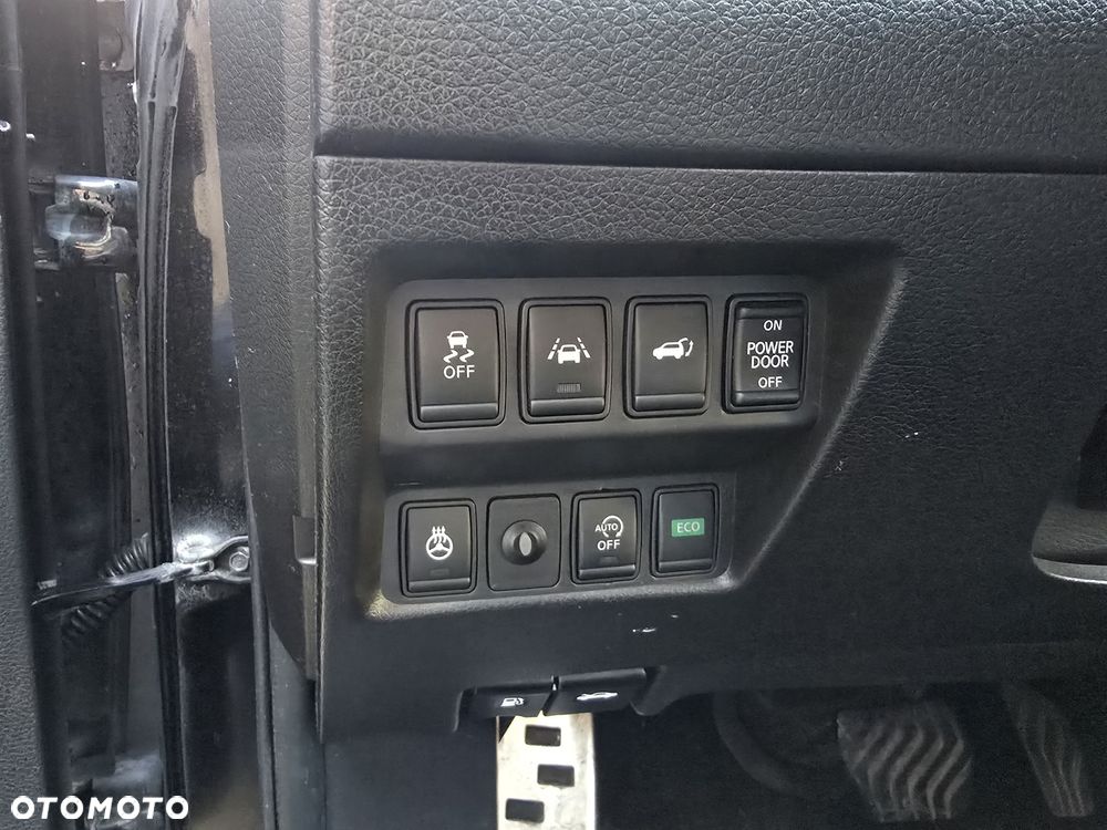 Nissan X-Trail 2.0 dCi Tekna Xtronic 4WD - 19