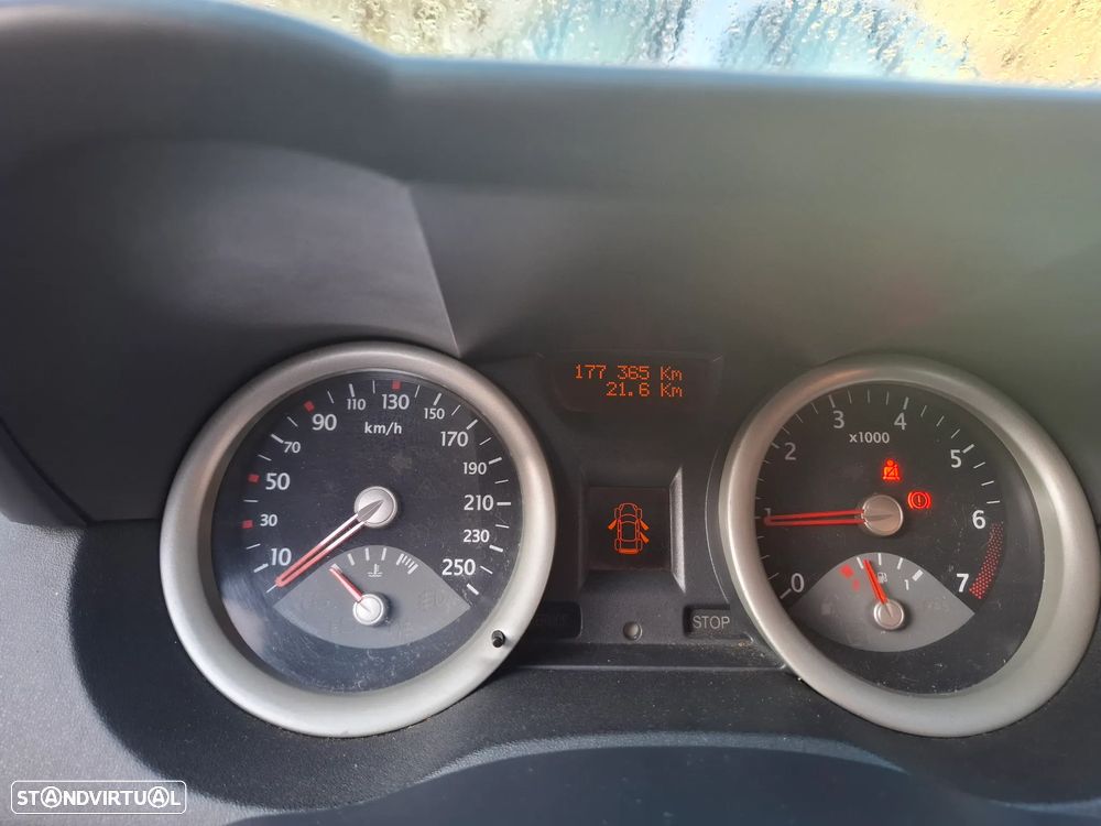 Renault Mégane 1.4 Confort - 12