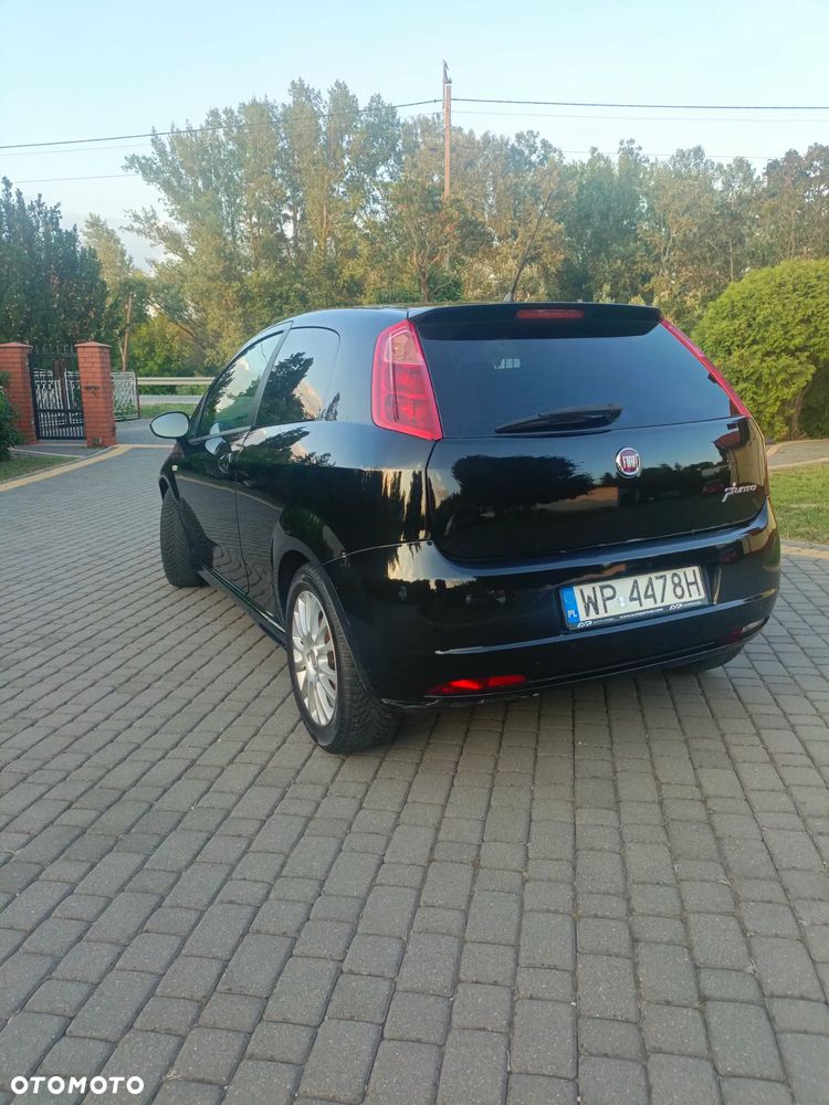 Fiat Punto - 12