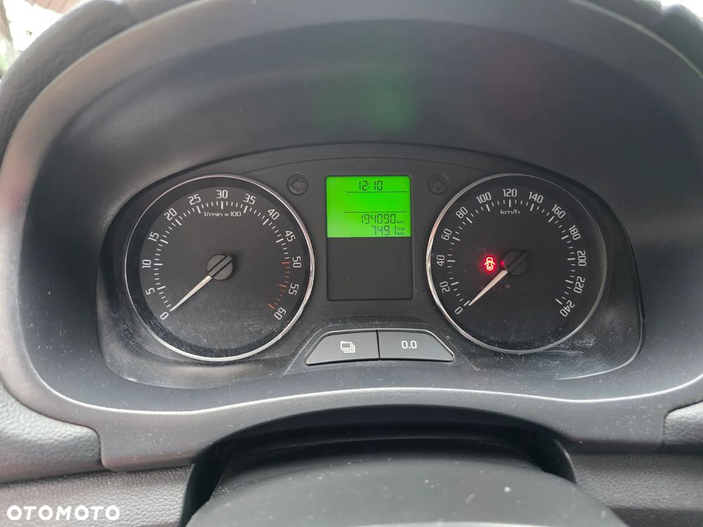 Skoda Fabia 1.6 TDI DPF Ambition - 4