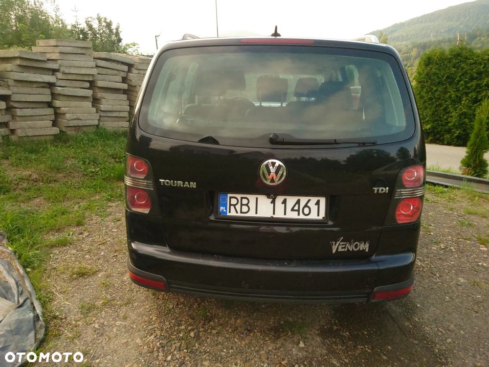 Volkswagen Touran 1.9 TDI DPF Cross DSG - 10