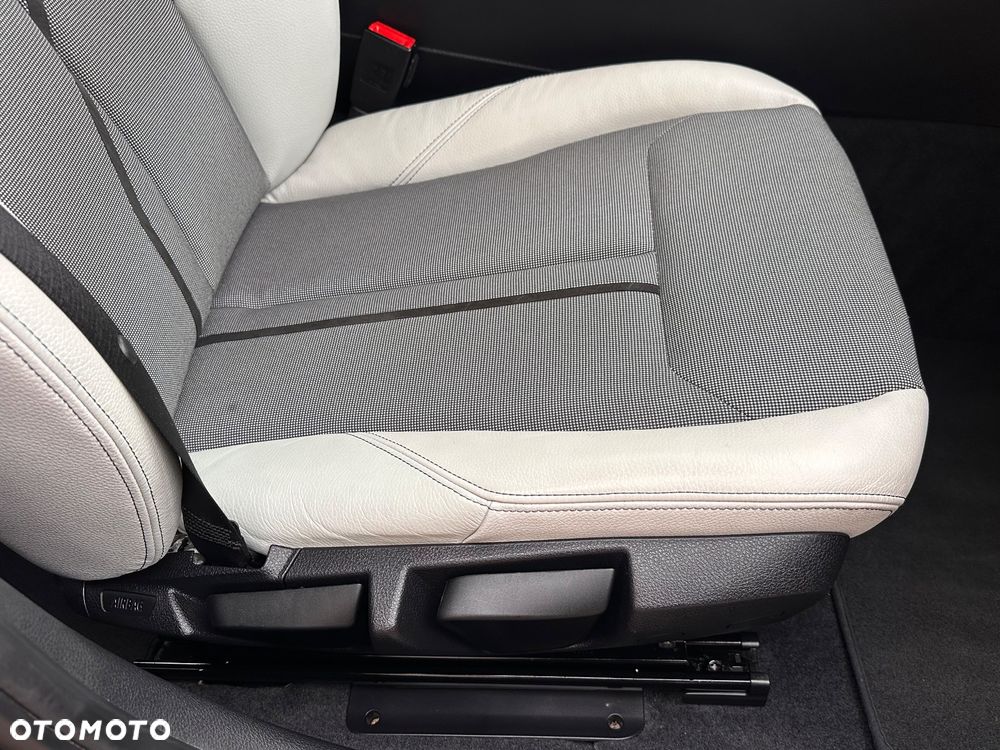 BMW Seria 1 118d Urban Line - 34